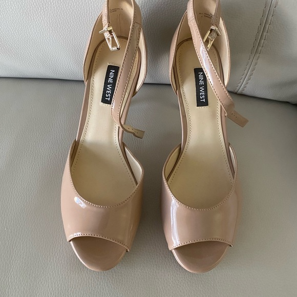 Nine West heels - Picture 3 of 5